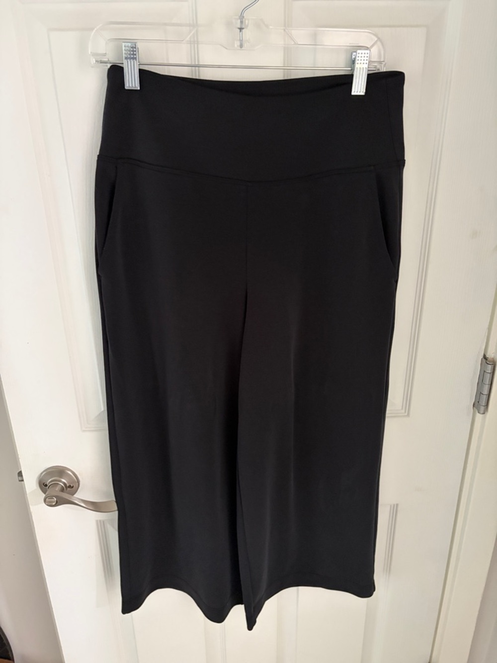 Athleta Cosmic Crop Wide-Leg Pants with Pockets
